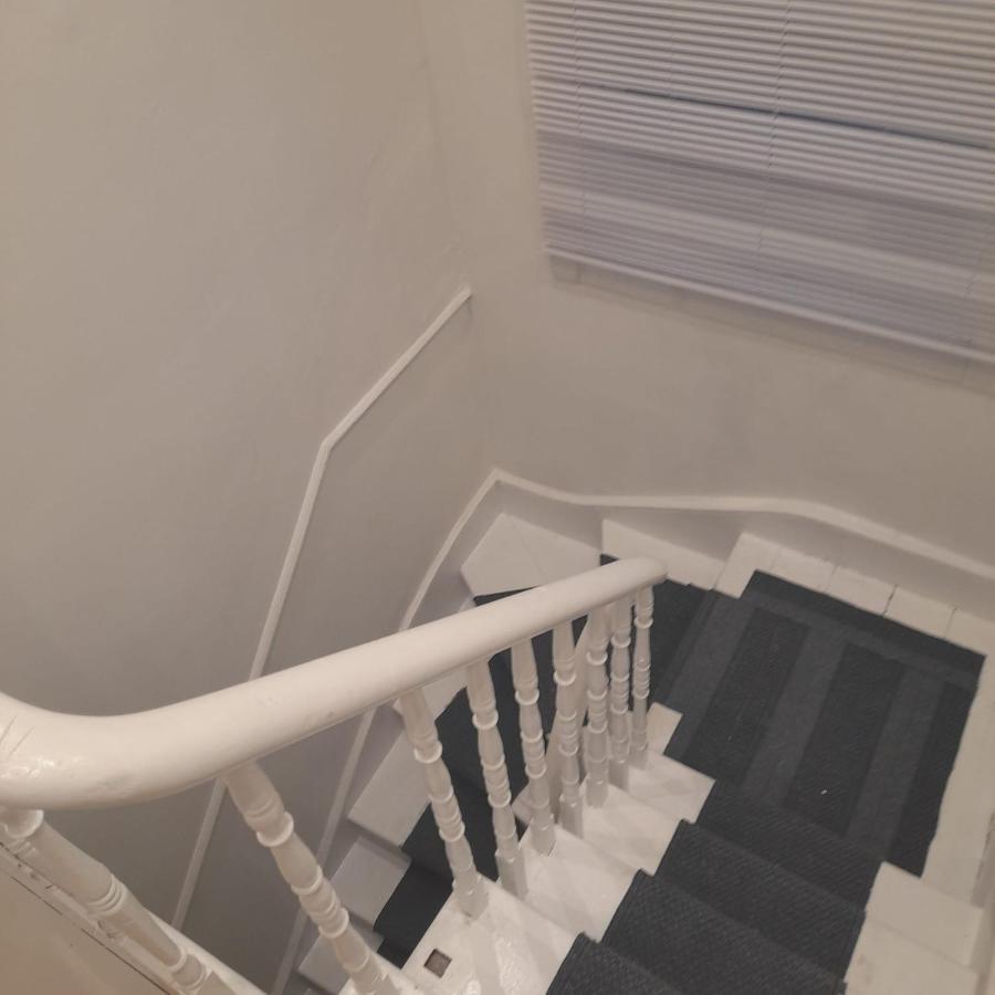 Self-Contained Flat On The 2Nd Floor You Will Share With One Other Guest, In A Family House 2 Minutes Walk From Tufnell Park Station 2Nd Floor With Stairs Лондон Экстерьер фото