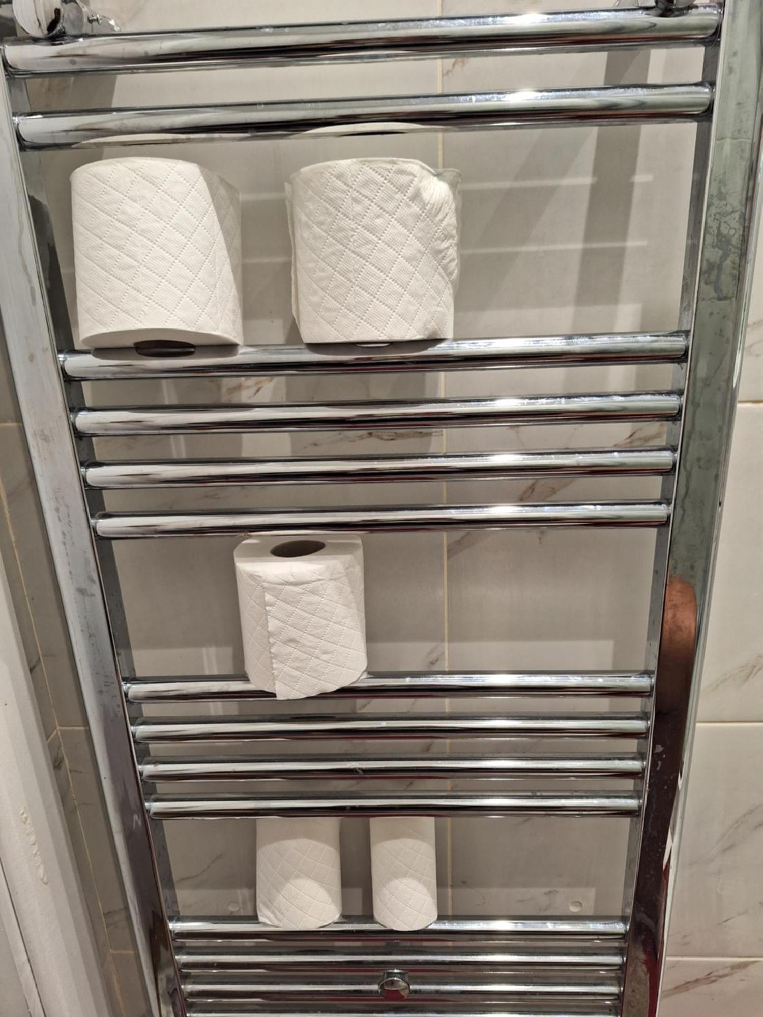 Self-Contained Flat On The 2Nd Floor You Will Share With One Other Guest, In A Family House 2 Minutes Walk From Tufnell Park Station 2Nd Floor With Stairs Лондон Экстерьер фото